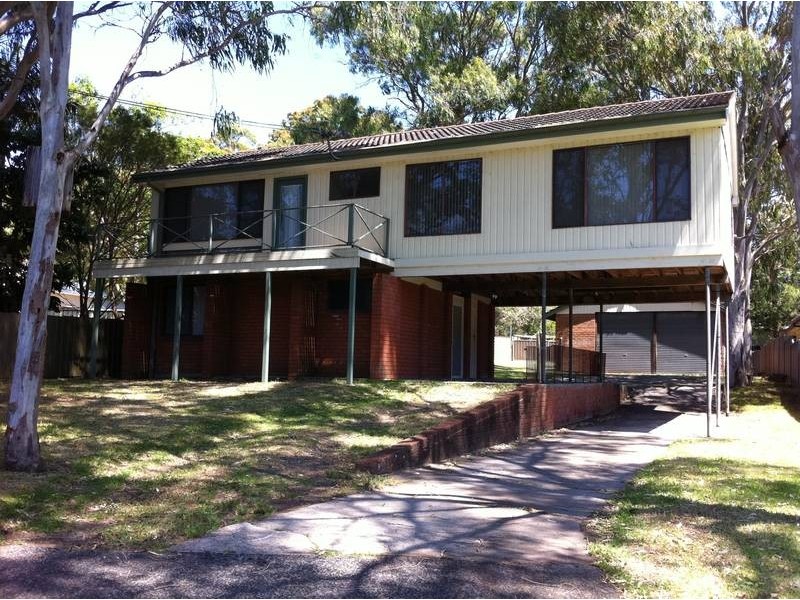 73 Cadonia Road, Tuggerawong NSW 2259