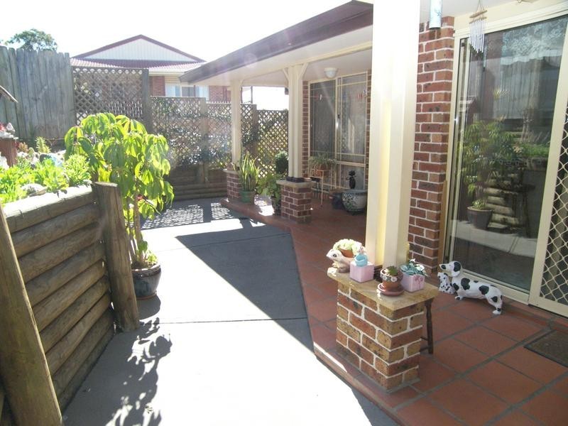 18 Twin Lakes Drive, Lake Haven NSW 2263