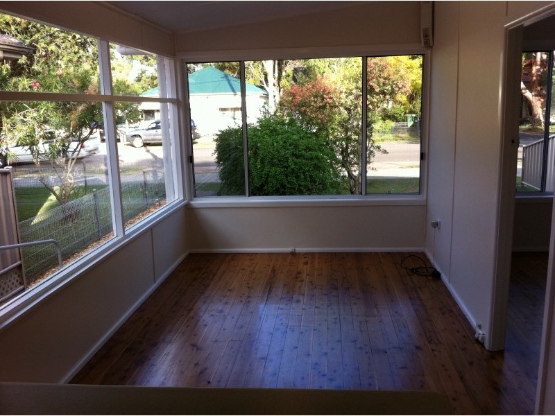 5 Trafalgar, Woy Woy NSW 2256