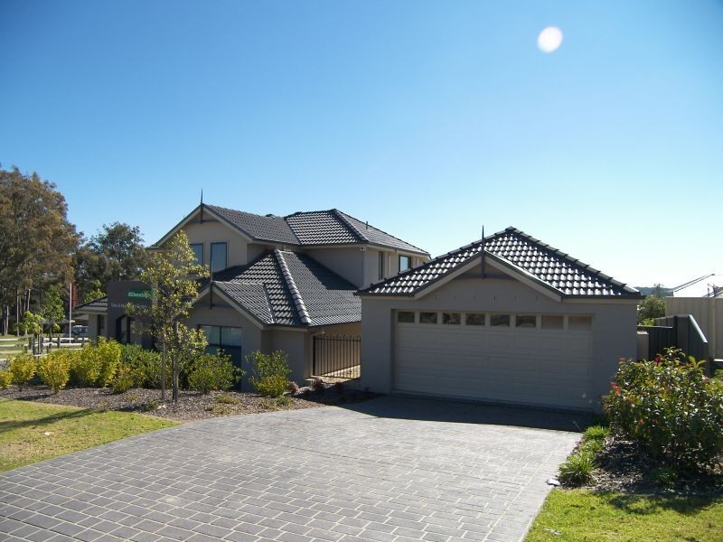 1 Settlement Drive, Wadalba NSW 2259