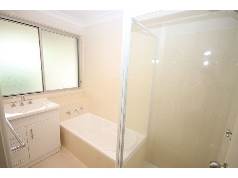 16 McKell Avenue,, Watanobbi NSW 2259