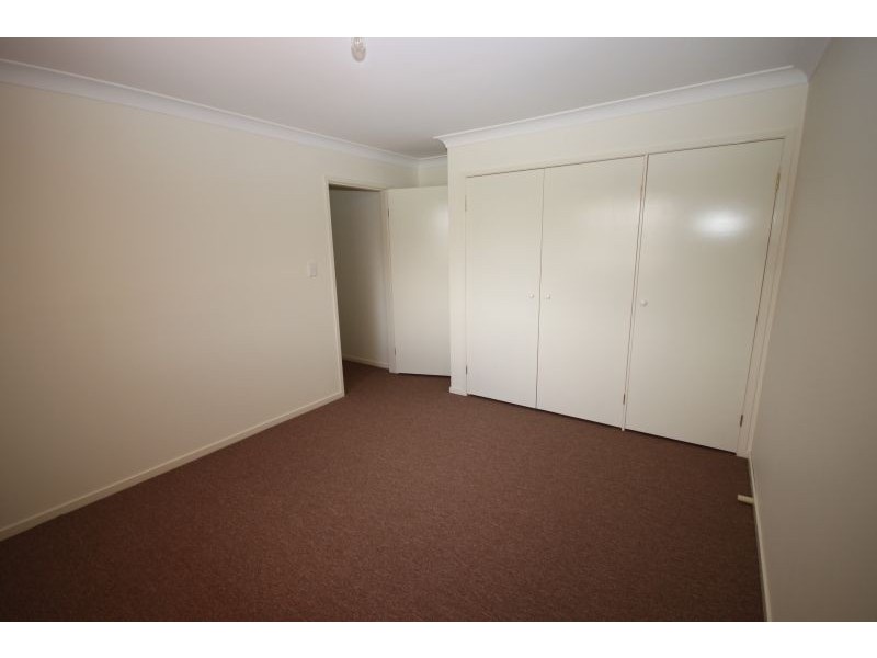 2/10 Mead Way, Watanobbi NSW 2259