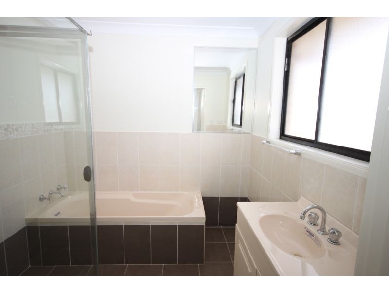3/10 Mead Way, Watanobbi NSW 2259