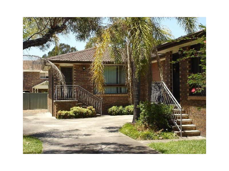 2/354 Tuggerawong Road, Tuggerawong NSW 2259