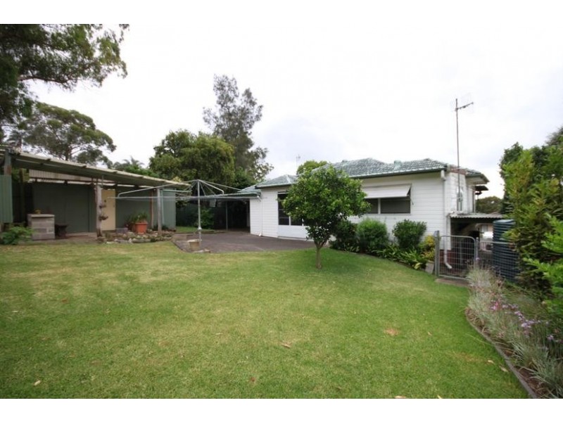 6 William Street, Wyong NSW 2259