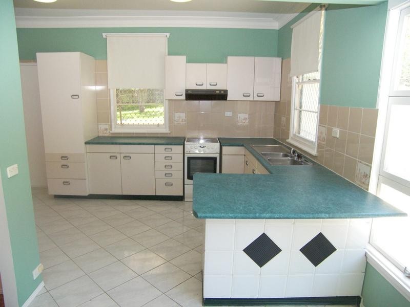 198 Pacific Hwy, Wyong NSW 2259