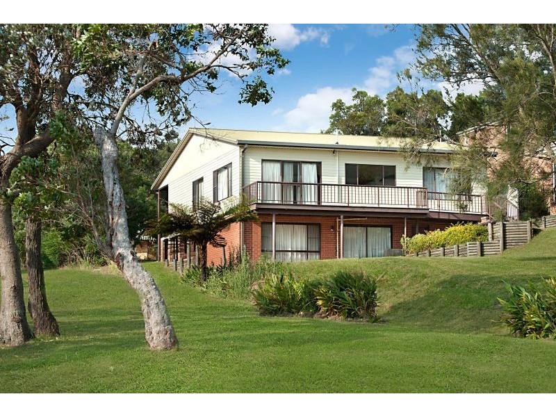 120 Anita Ave, Lake Munmorah NSW 2259
