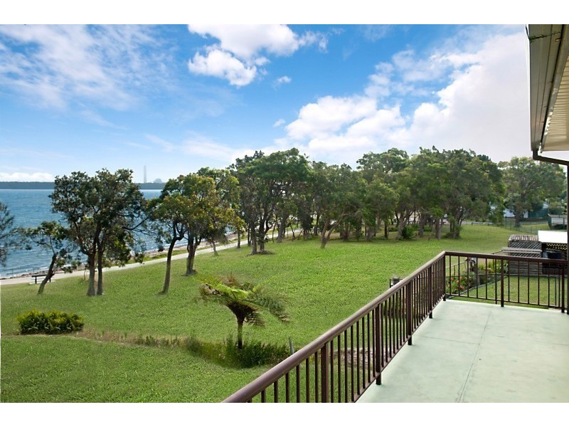 120 Anita Ave, Lake Munmorah NSW 2259