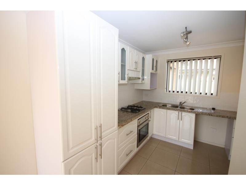 1/10 Mead Way, Watanobbi NSW 2259