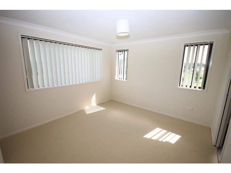 1/10 Mead Way, Watanobbi NSW 2259