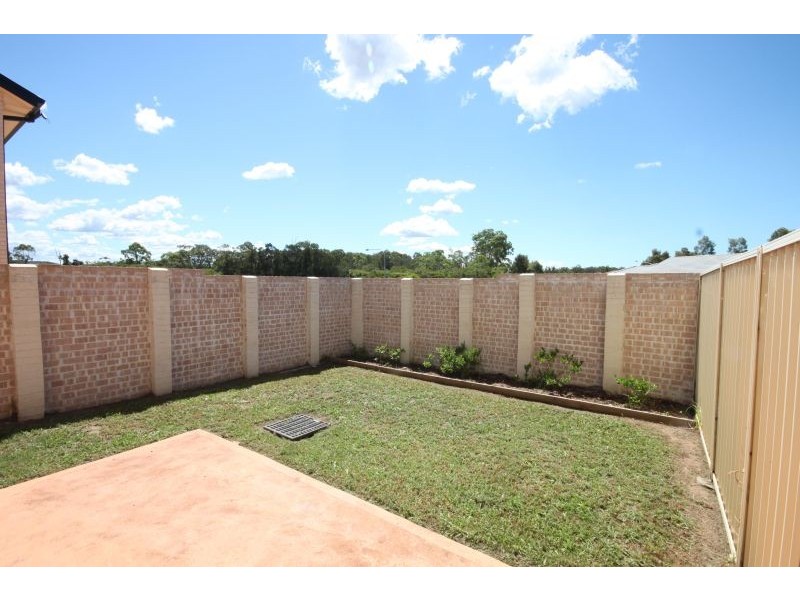 2/10 Mead Way, Watanobbi NSW 2259