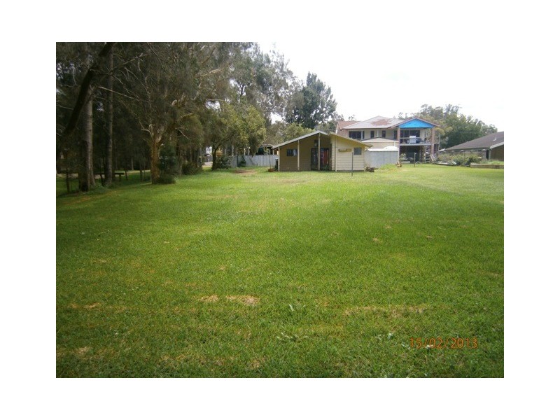 1 February Street, Tuggerawong NSW 2259