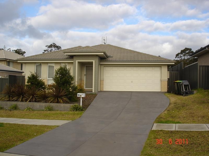 87 Clydesdale Street, Wadalba NSW 2259