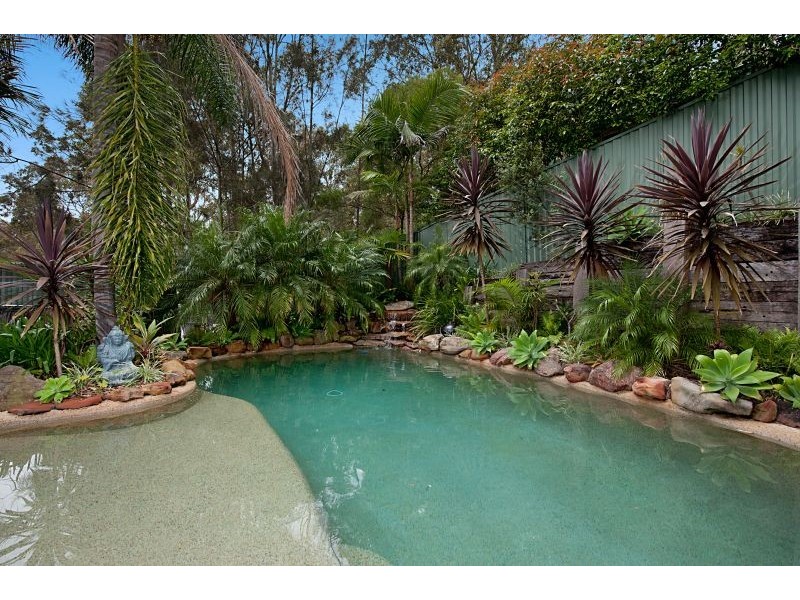 84 Casey Dr, Watanobbi NSW 2259