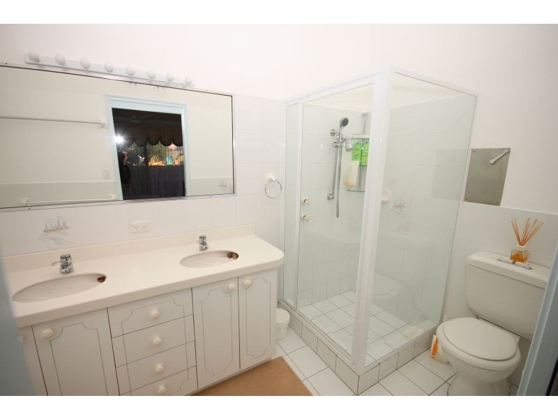 77 Kullaroo Road, Summerland Point NSW 2259