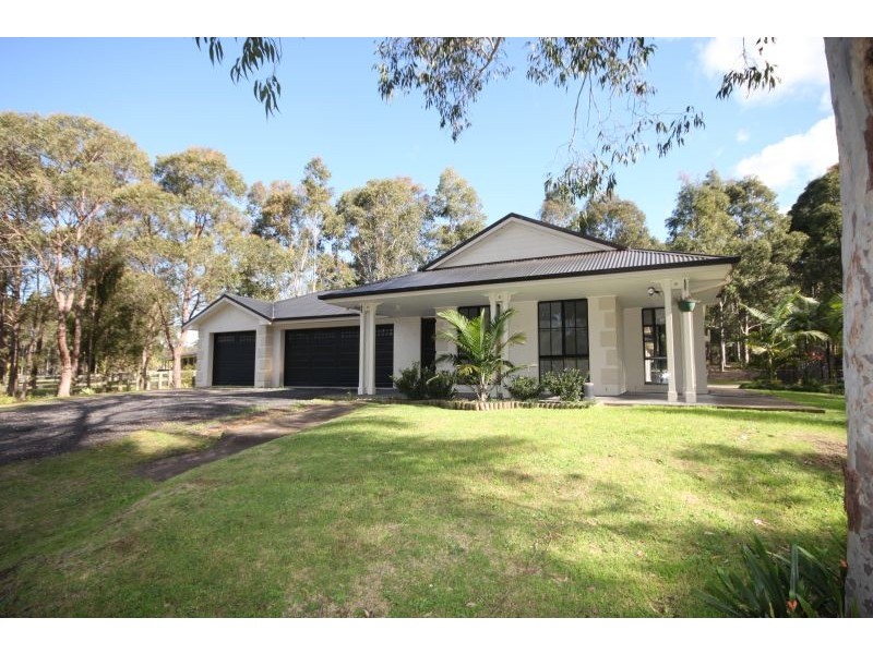 52 Burlington Avenue., Jilliby NSW 2259