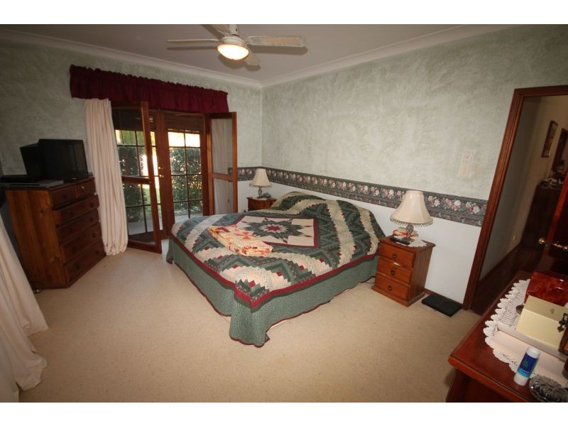 Central Mangrove NSW 2250