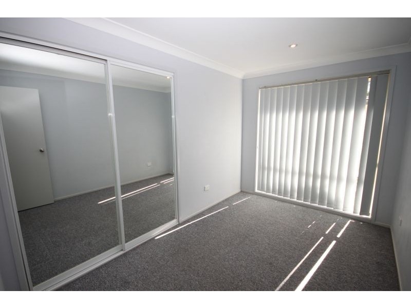 2/224a Pacific Highway, Watanobbi NSW 2259