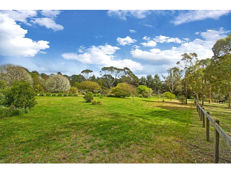 214 Forest Rd, Kulnura NSW 2250