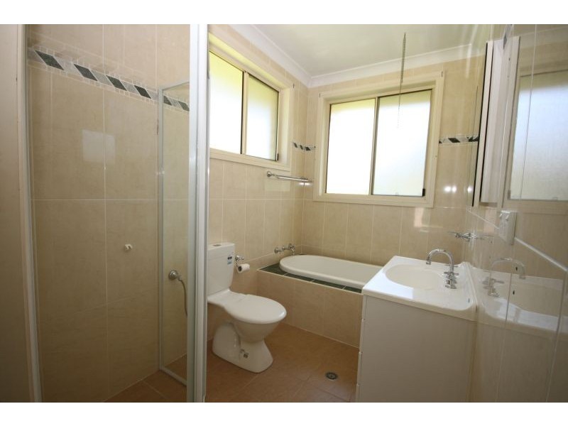 31 Pollock Avenue, Wyong NSW 2259