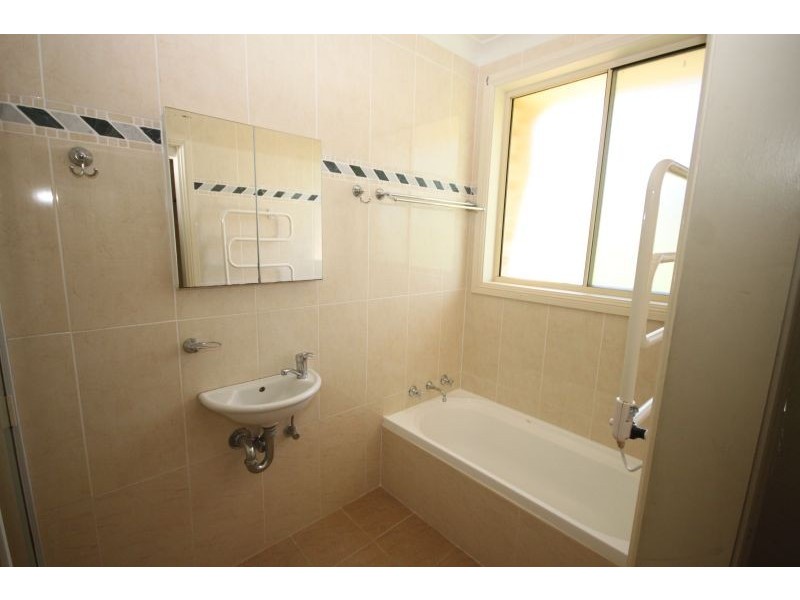 31 Pollock Avenue, Wyong NSW 2259