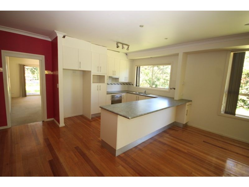 31 Pollock Avenue,, Wyong NSW 2259