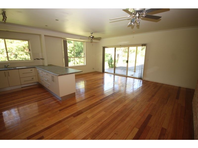 31 Pollock Avenue,, Wyong NSW 2259