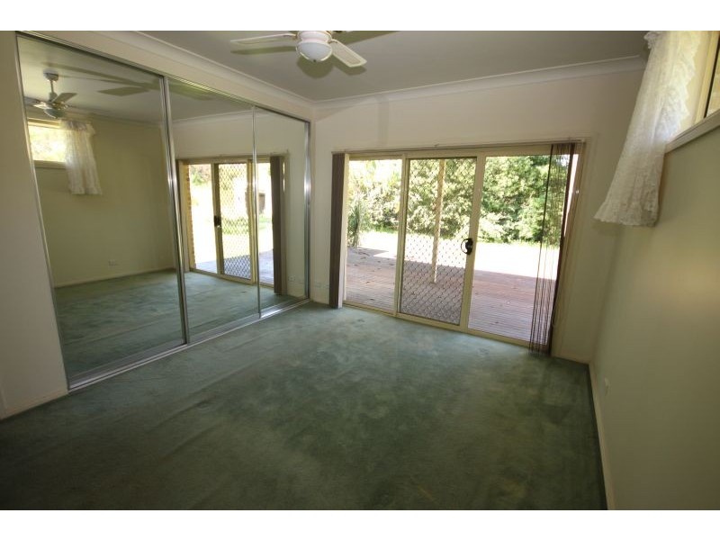 31 Pollock Avenue,, Wyong NSW 2259