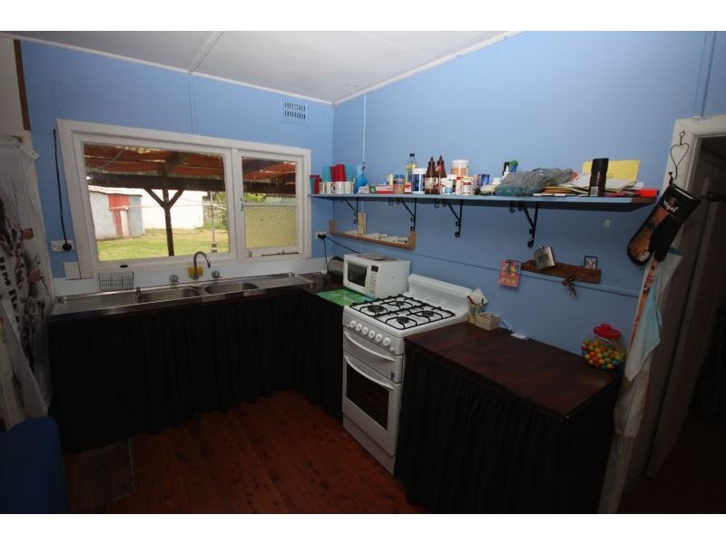 30 South Tacoma Road, Tacoma South NSW 2259