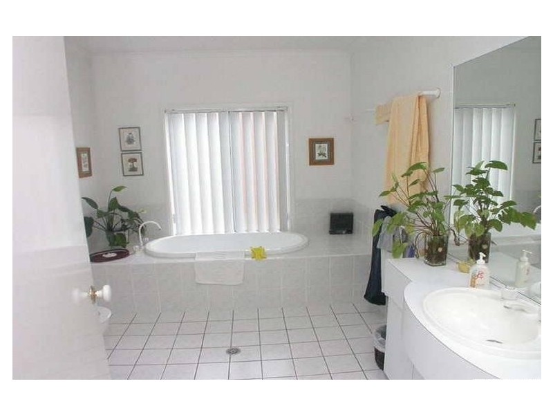 159 Woodbury Park Drive, Mardi NSW 2259