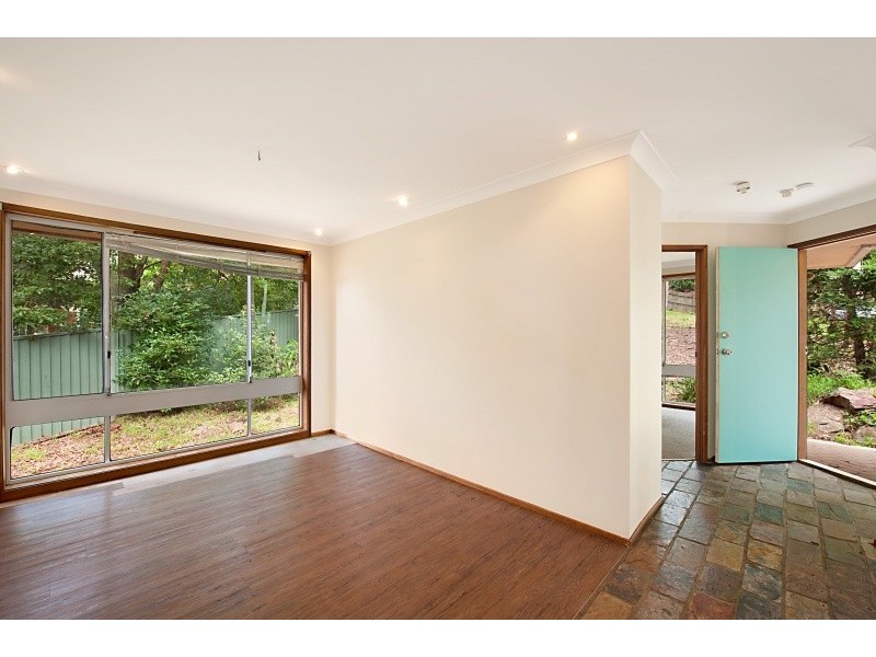 17 Wakehurst Dr, Wyong NSW 2259