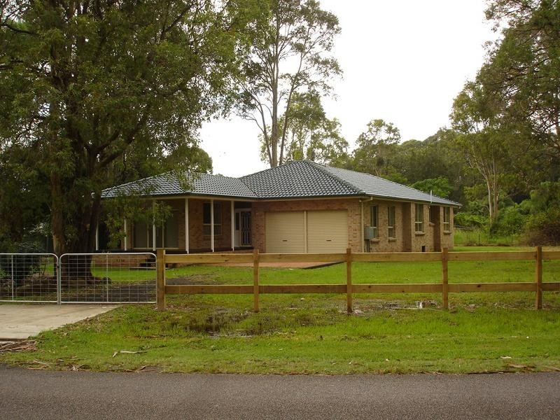 31 Pollock Ave, Wyong NSW 2259