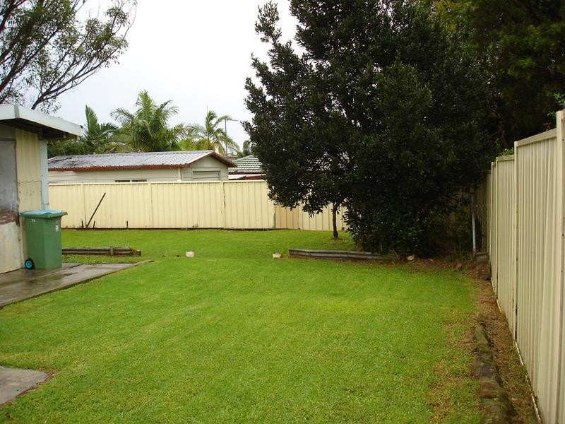 56 Hillcrest Ave, Tacoma NSW 2259