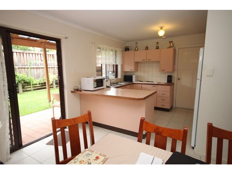 8/8 Warner Avenue, Wyong NSW 2259