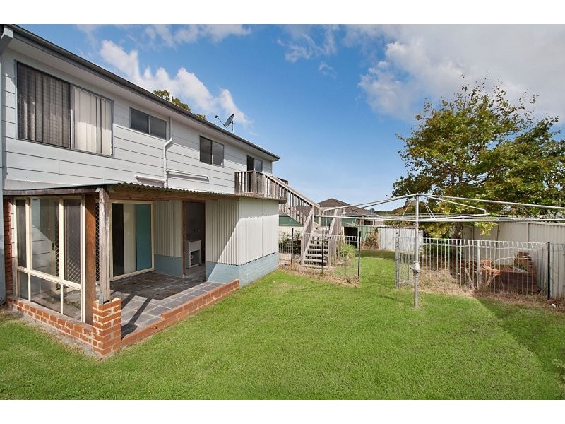 62 Balmoral Drive, Gorokan NSW 2263