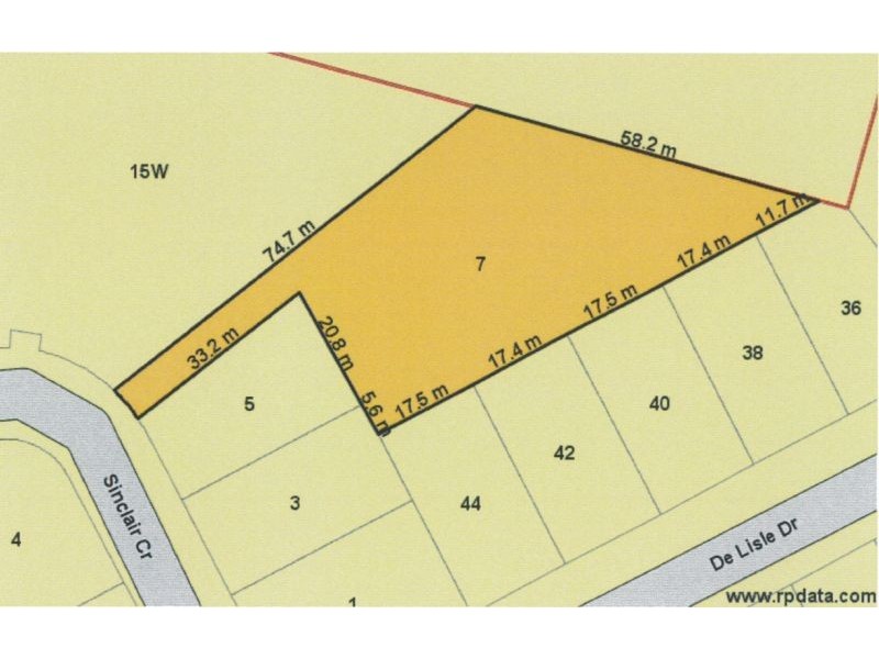 7 Sinclair Crescent, Wyong NSW 2259