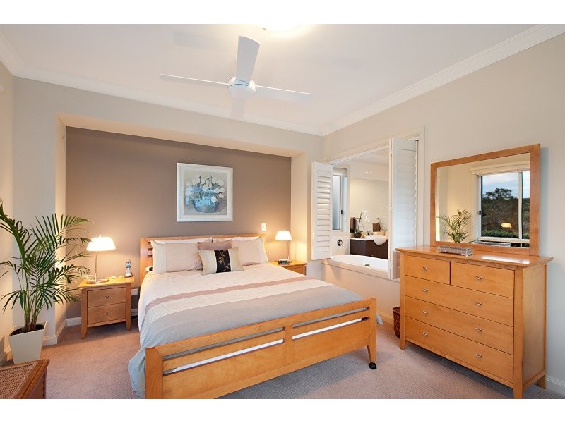 24 Emerald Waters Ave, Wyong NSW 2259