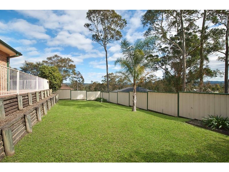 6 Ninian Close, Watanobbi NSW 2259