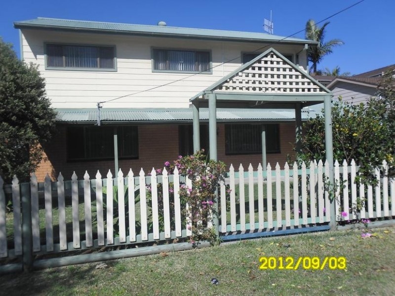 66 Kingsford Smith Drive, Berkeley Vale NSW 2261