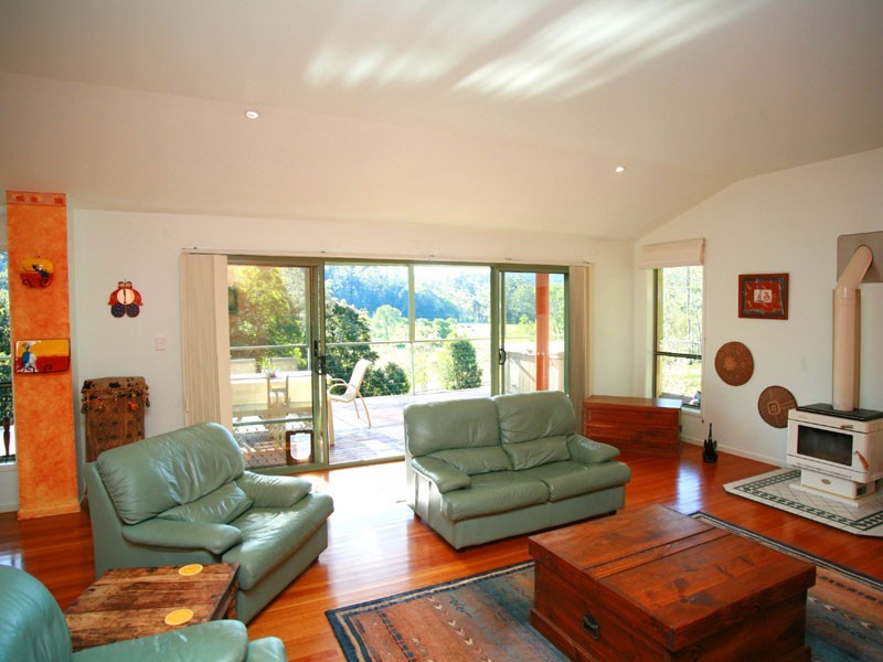 22 Chandlers Lane, Wyong Creek NSW 2259