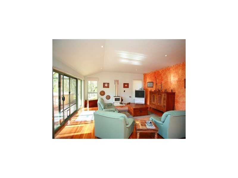 22 Chandlers Ln, Wyong Creek NSW 2259