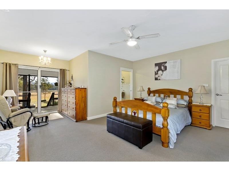 818 Dickson Road, Dooralong NSW 2259