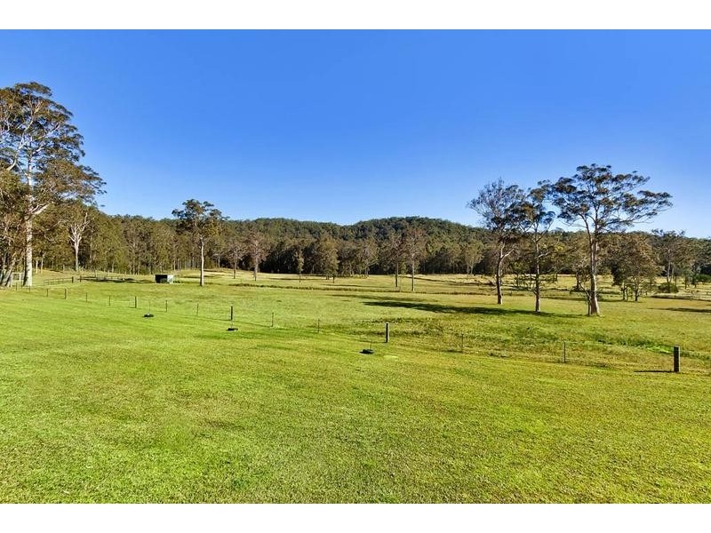 818 Dickson Road, Dooralong NSW 2259