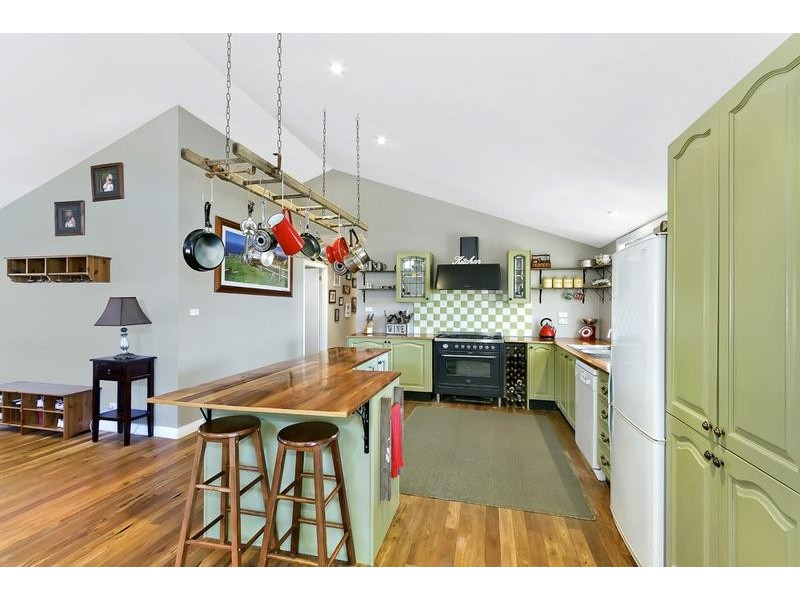 818 Dickson Road, Dooralong NSW 2259