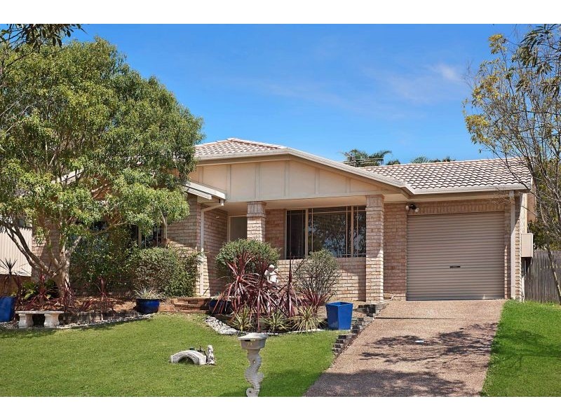 74 Brittania Drive, Watanobbi NSW 2259
