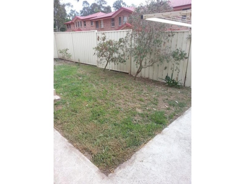13/14a Woodward Ave, Wyong NSW 2259
