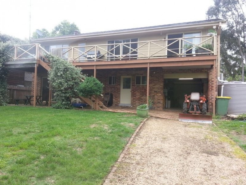 25 Linga Longa Road, Yarramalong NSW 2259