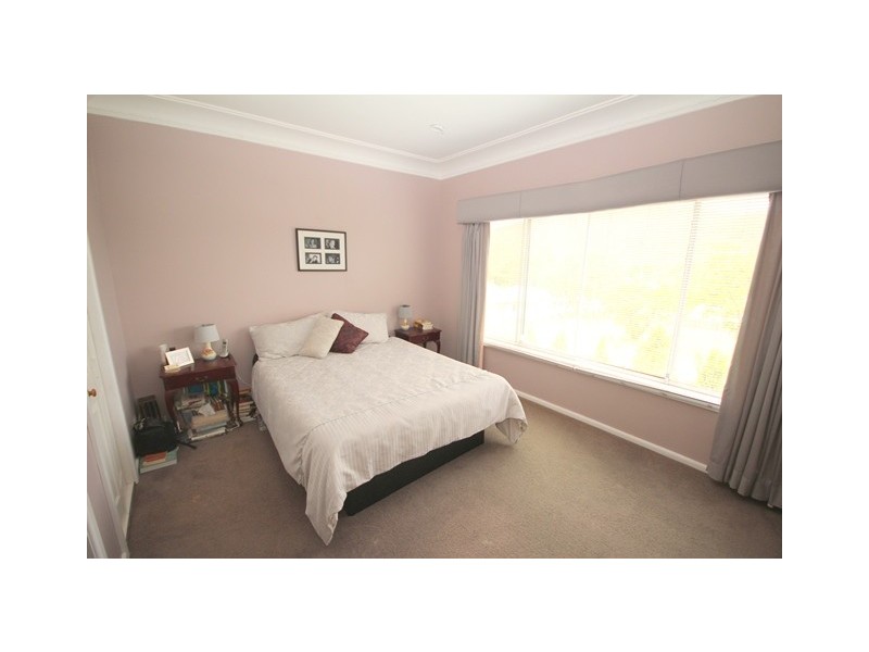 9 Leewood Cl, Yarramalong NSW 2259