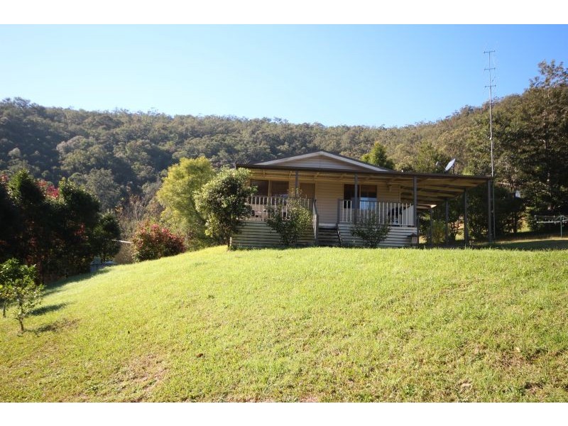 1869 Yarramalong Road, Yarramalong NSW 2259