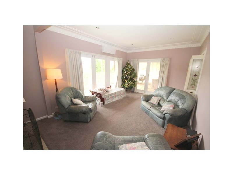 9 Leewood Close, Yarramalong NSW 2259